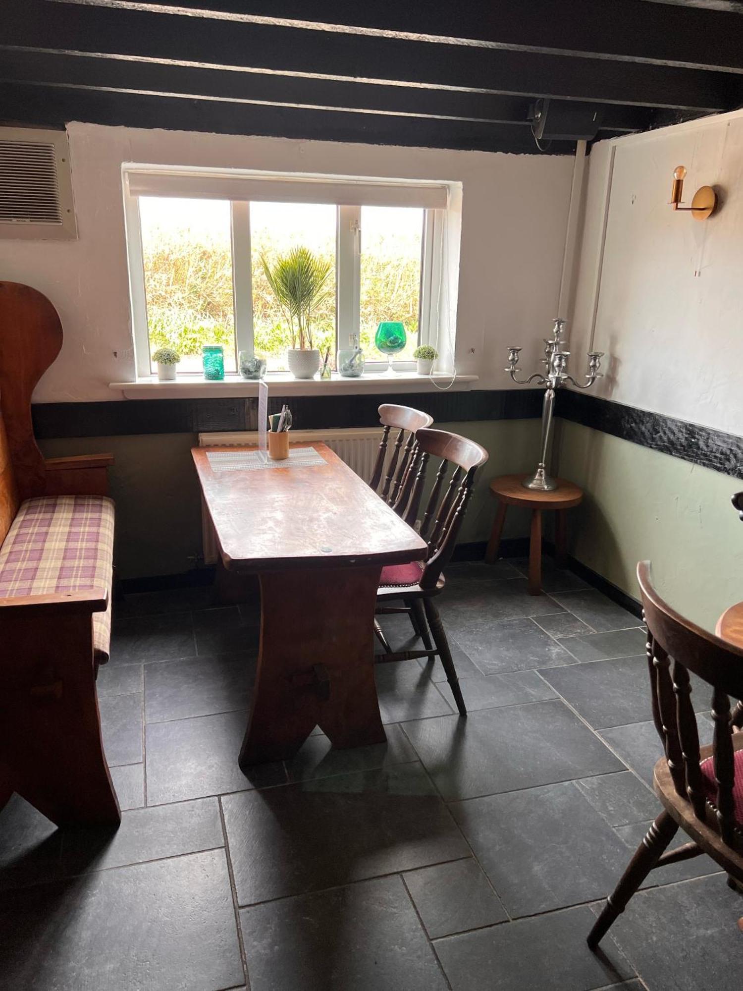 The Malt Shovel Inn 브리지워터 외부 사진